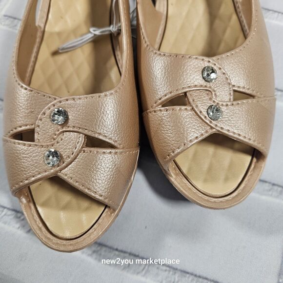 Fashion Womens Shoes Slip-in Open Toe US Size 8.5 (39)  rose Gold Color Rubber - Picture 2 of 5